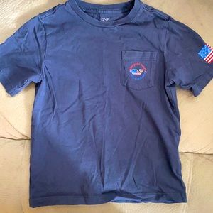 Vineyard Vines t-shirt